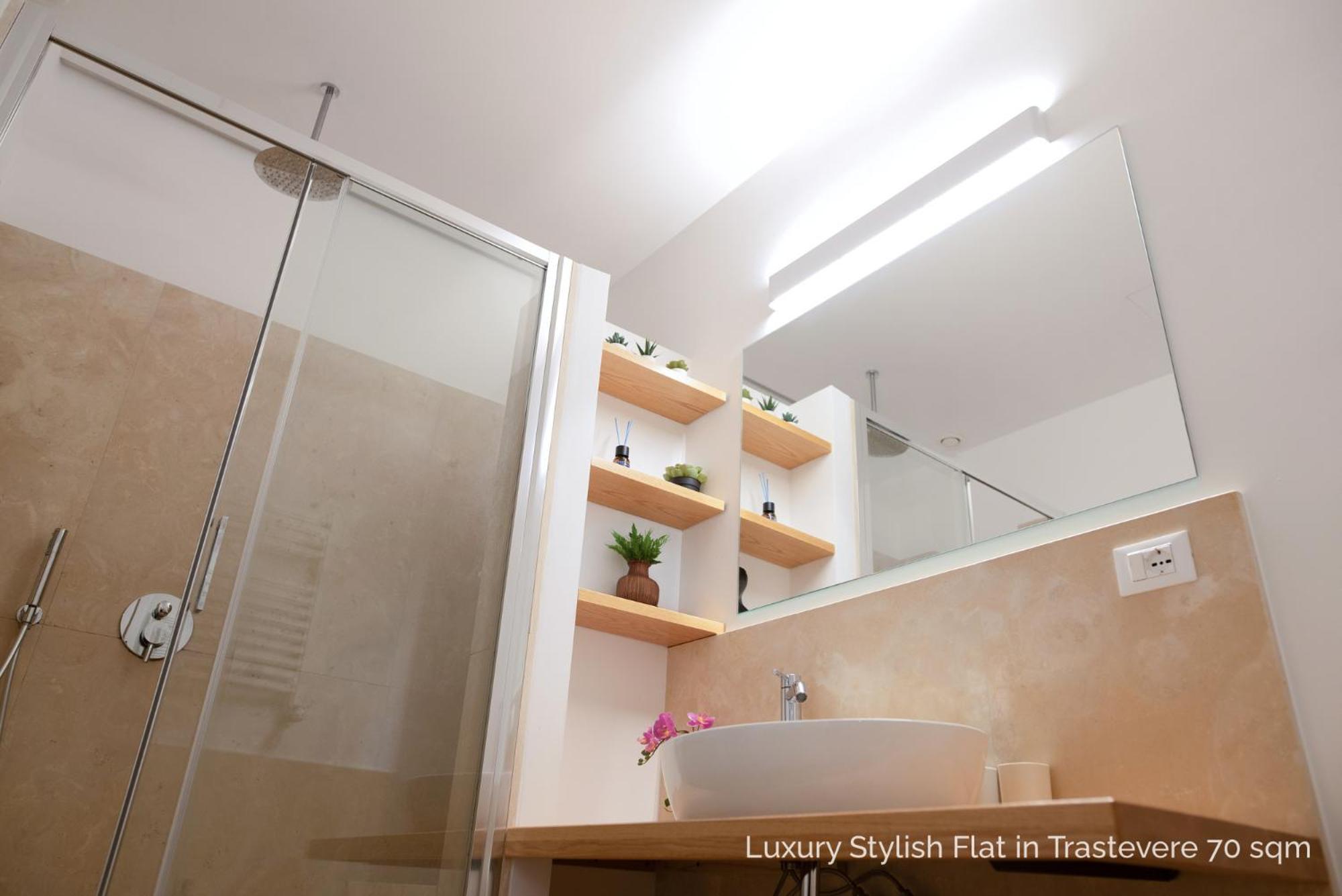 La Dolce - Luxury Stylish Flats In Trastevere 70-90sqm * Rome